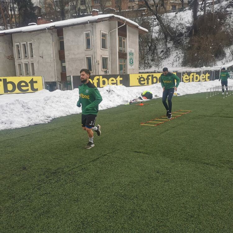 Нападателят Мирослав Манев подсилва “Родопа” (Смолян)