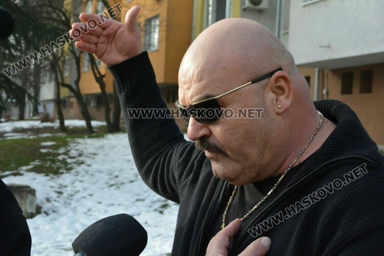 Таксиметрови шофьори протестираха срещу глоби от Общинска полиция, имало сигнали за нарушения