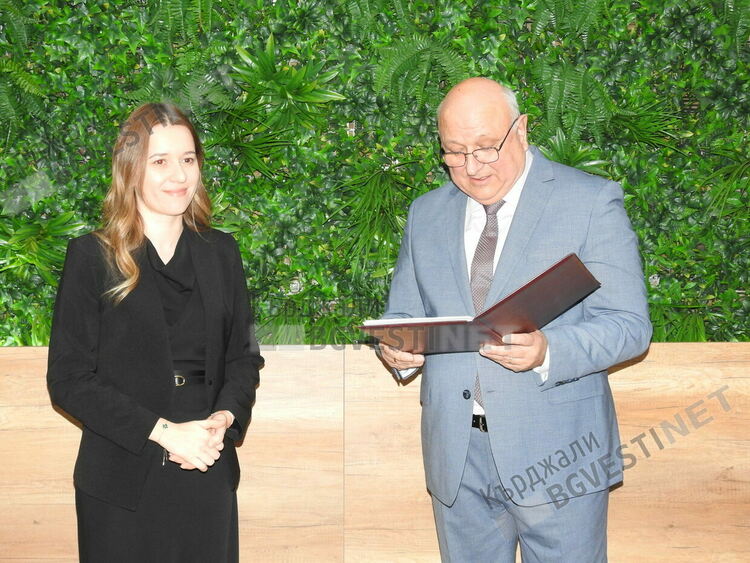 МБАЛ „Д-р Атанас Дафовски” в Кърджали отчете успешна година,награди изявени служители