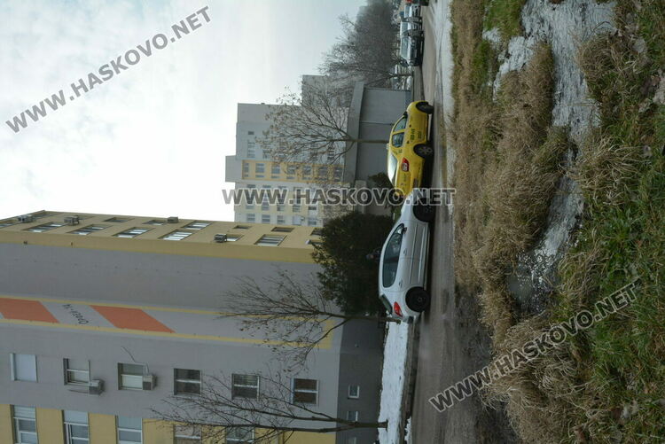 Фекални води се изливат в „Орфей“, наводнен е и подлез