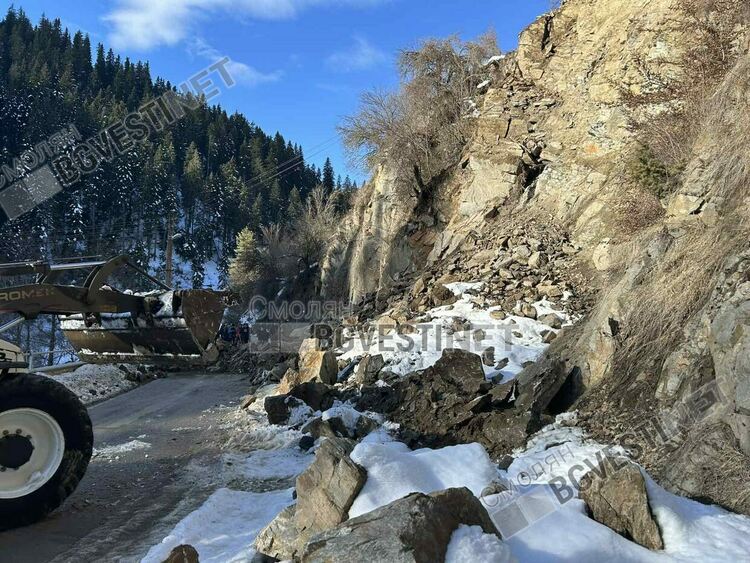 Движението в района на с. Широка лъка е възстановено в едното платно