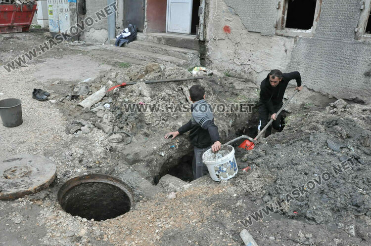 ВиК с призив да не се изхвърлят мокри кърпички, превръзки и памперси в канализацията