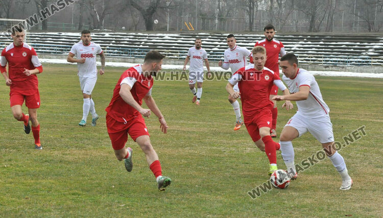 „Саяна“ стартира добре срещу дубъла на ЦСКА – София, но армейците не допуснаха изненада
