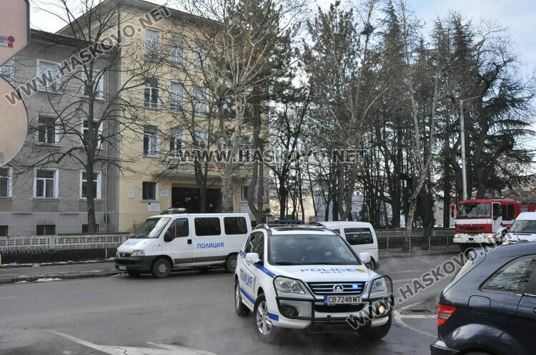 Масови сигнали за бомби в училища в Хасково и в цялата страна