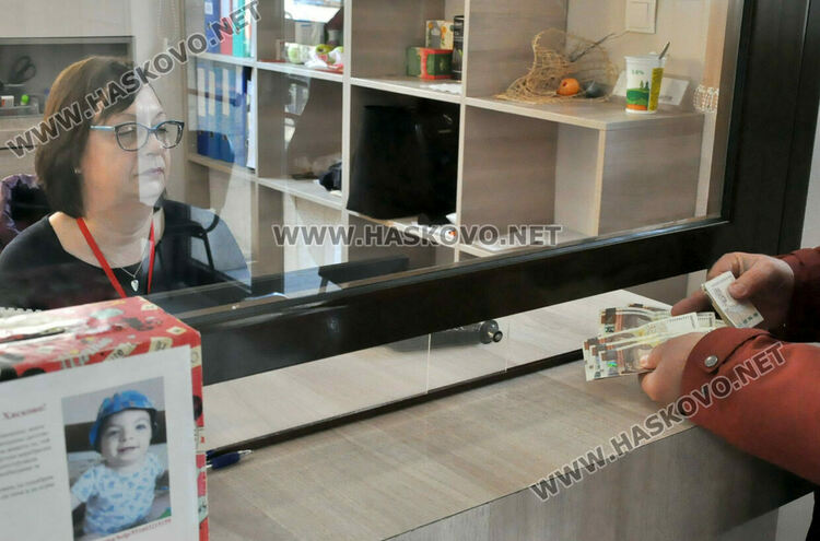 В Хасково вече започнаха да си плащат местните данъци и такси