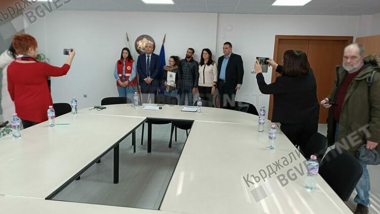 Благотворителните каузи на Никола Чанев и Ерол Мюмюн с рекордни суми за здравето на кърджалийци