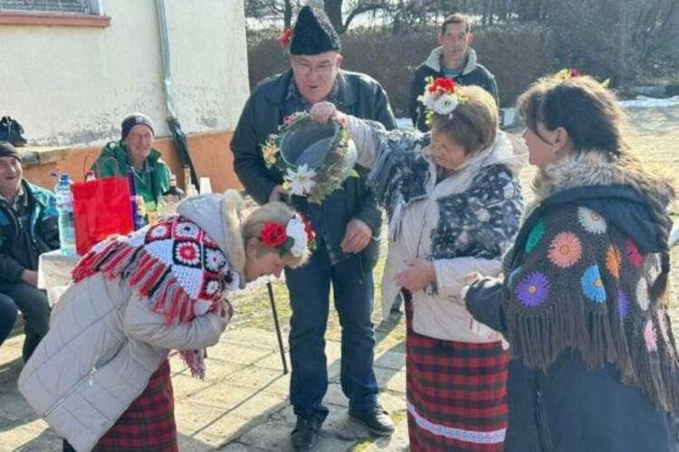 Община Първомай отбеляза Бабинден 