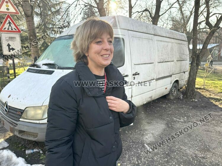 Водач на Фолксваген се заби в Дачия на бул. „Освобождение“