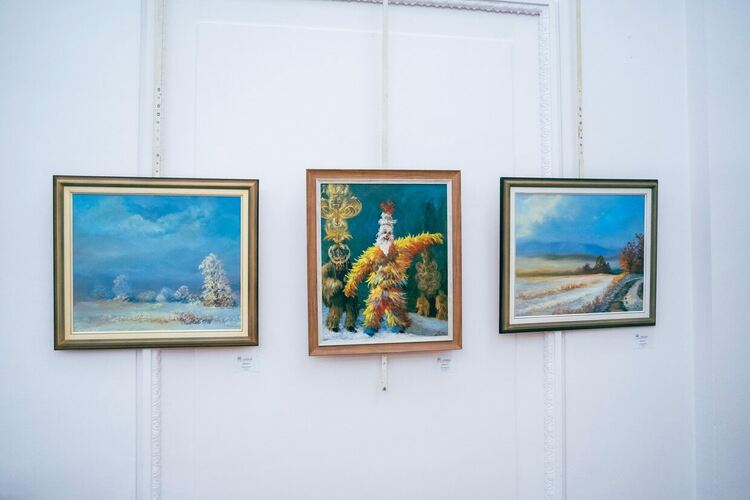 Традиционната изложба „Сурва Арт“ бе открита в галерия „Любен Гайдаров“