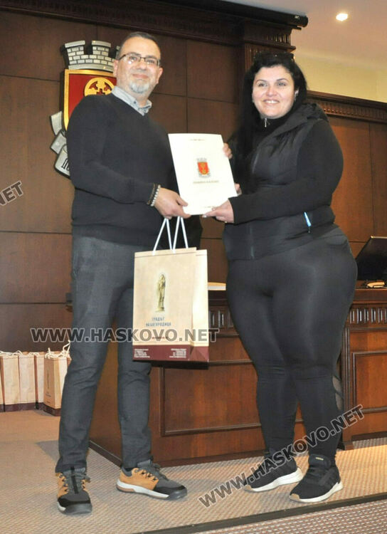 Наградиха победителите от фотоконкурс в Хасково 