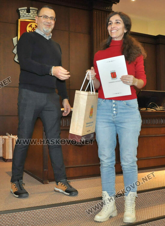 Наградиха победителите от фотоконкурс в Хасково 
