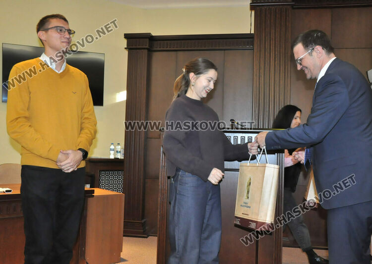 Наградиха победителите от фотоконкурс в Хасково 