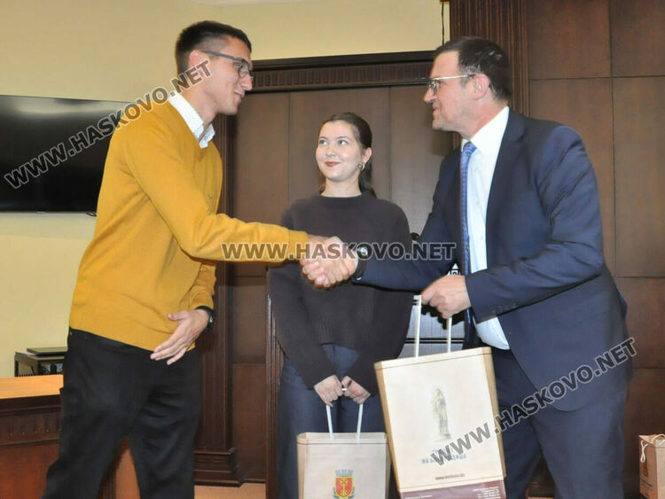 Наградиха победителите от фотоконкурс в Хасково 