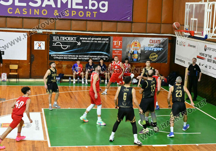 „Хасково Б“ и „Димитровград 2020“ с победи в баскетболното първенство