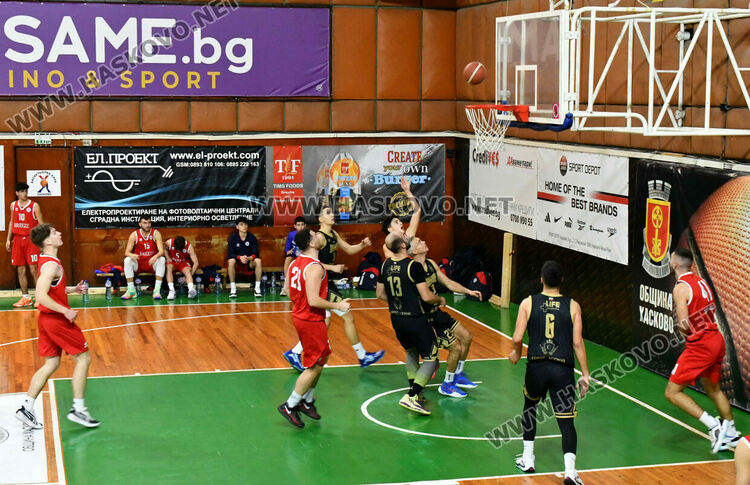 „Хасково Б“ и „Димитровград 2020“ с победи в баскетболното първенство