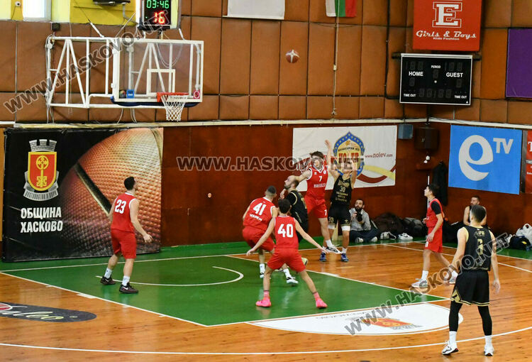 „Хасково Б“ и „Димитровград 2020“ с победи в баскетболното първенство