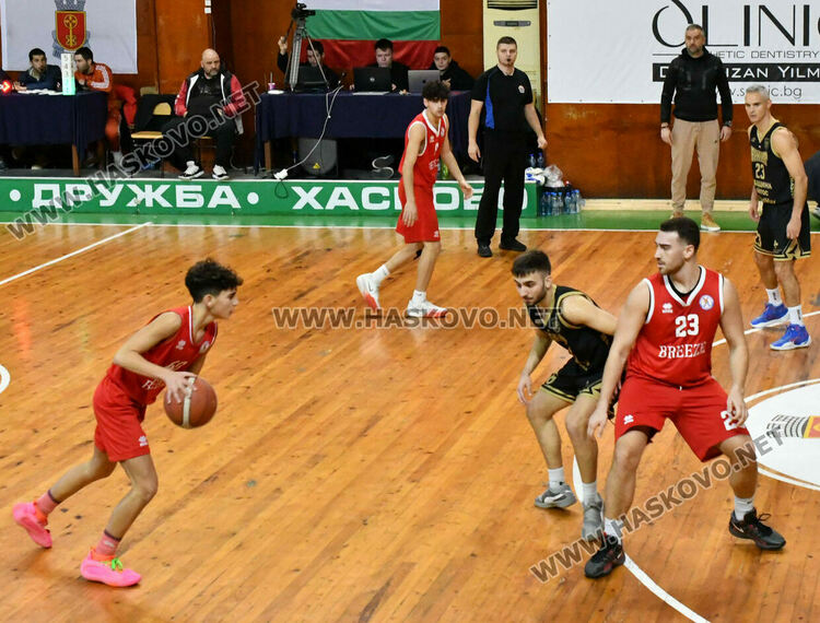 „Хасково Б“ и „Димитровград 2020“ с победи в баскетболното първенство