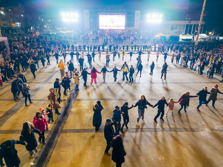 XXXI Международен фестивал на маскарадните игри „Сурва“ 2025 бе закрит