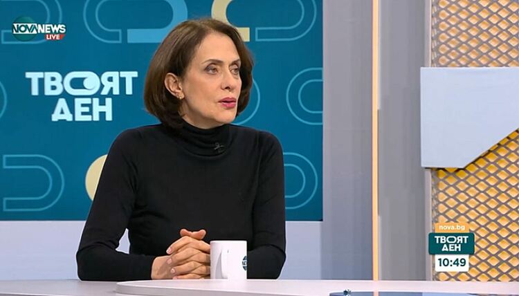 Бившият външен министър Надежда Нейнски