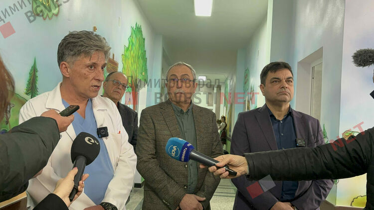 Благодарение на дарение от 100 000 лева в Димитровград откриха напълно обновено и оборудвано детско отделение