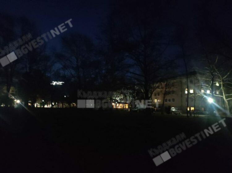 Пуснаха осветлението в парк „Горубсо”след публикация на Кърджали бг вести