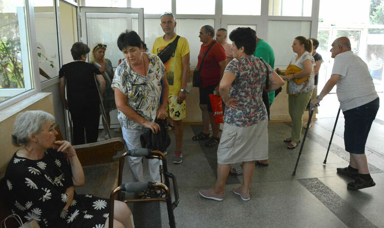 ТЕЛК в Хасково вече ще приема заявления през целия работен ден