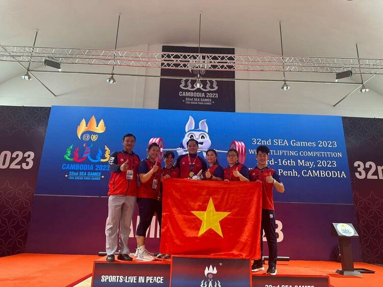 Даниела Керкелова продължава да създава шампиони във Виетнам