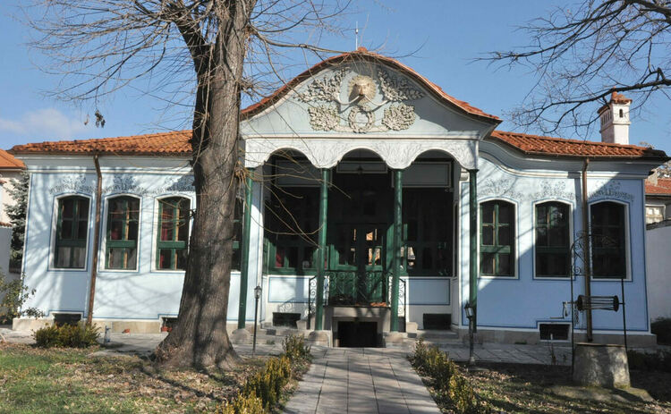 Почетоха рождението на проф. д-р Асен Златаров в Хасково