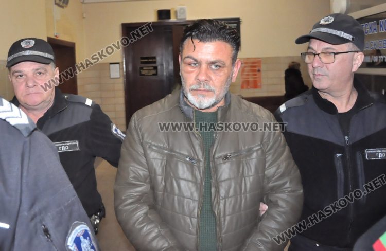 Задържаха под стража 50-годишен, издирван за трафик на хора