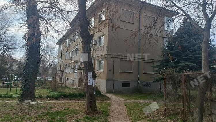 Своеобразен „домашен арест” за кърджалиеца Георги Барутчиев, съседи не разрешават да се монтира платформа за инвалиди в блока