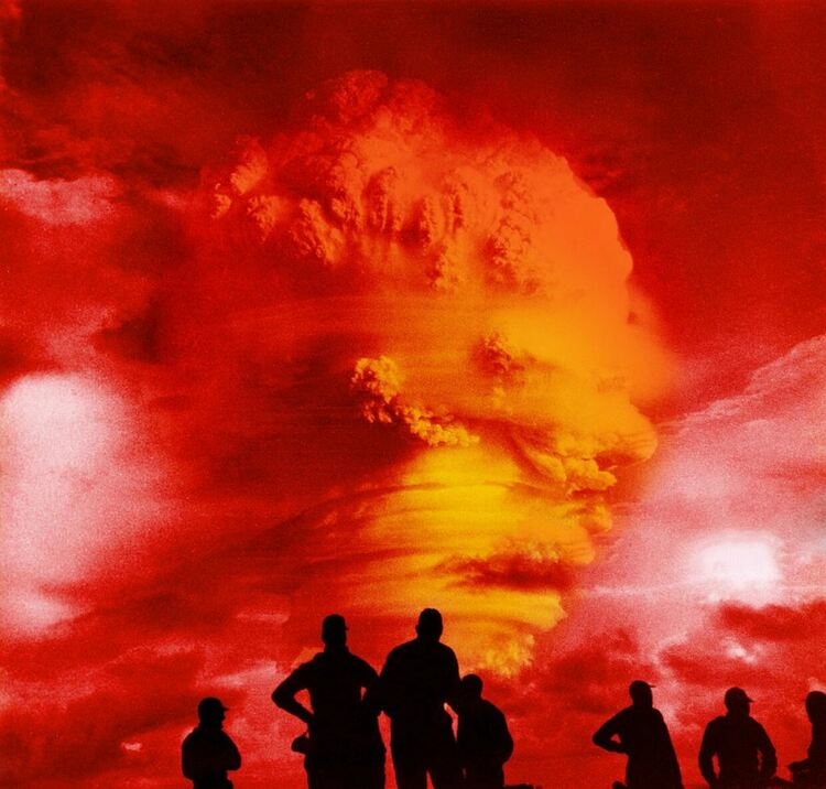 Радиоактивен прах все още се носи над Сахара от ядрените тестове през Студената война