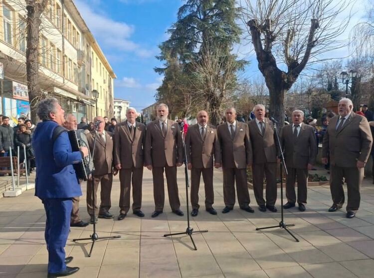 Откриха плоча-барелеф на Капитан Петко войвода в Тополовград