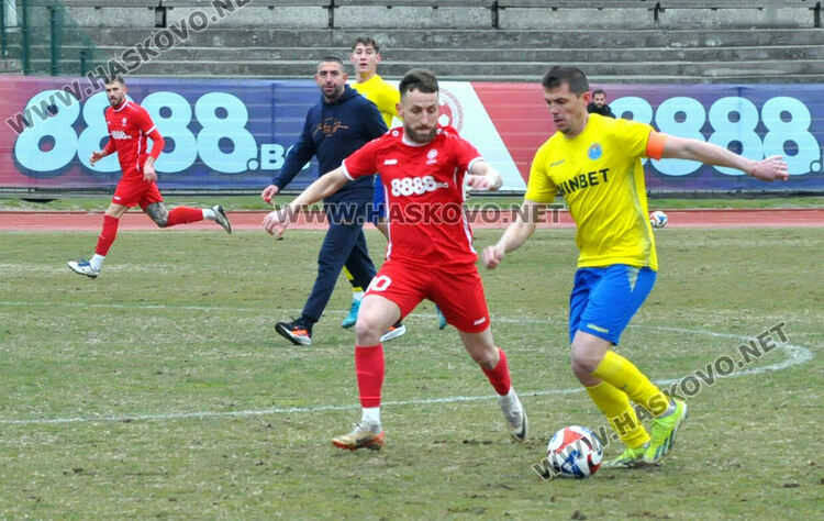 „Саяна“ се „удави“ в Марица