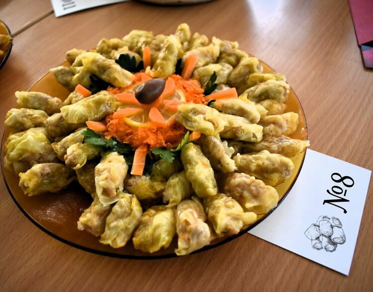 Наградиха победителите в конкурса за най-вкусните домашни сармички 