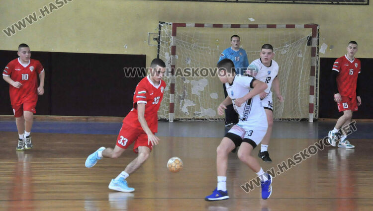 Юношите на „Асти ‘91” се класираха за финалите на Купа България