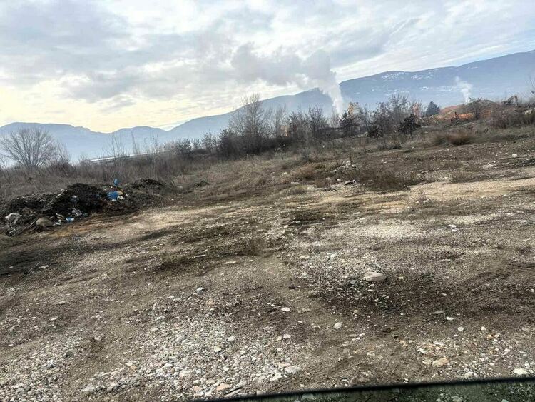 Почистиха нерегламентирани замърсявания в Асеновград 