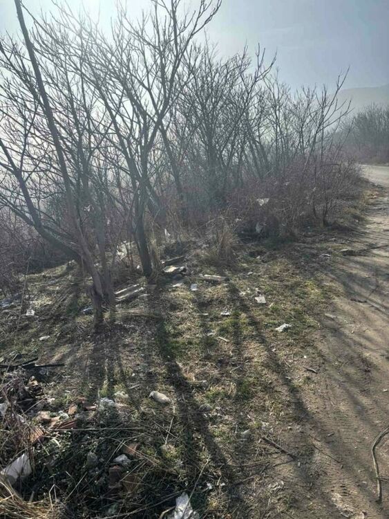 Почистиха нерегламентирани замърсявания в Асеновград 