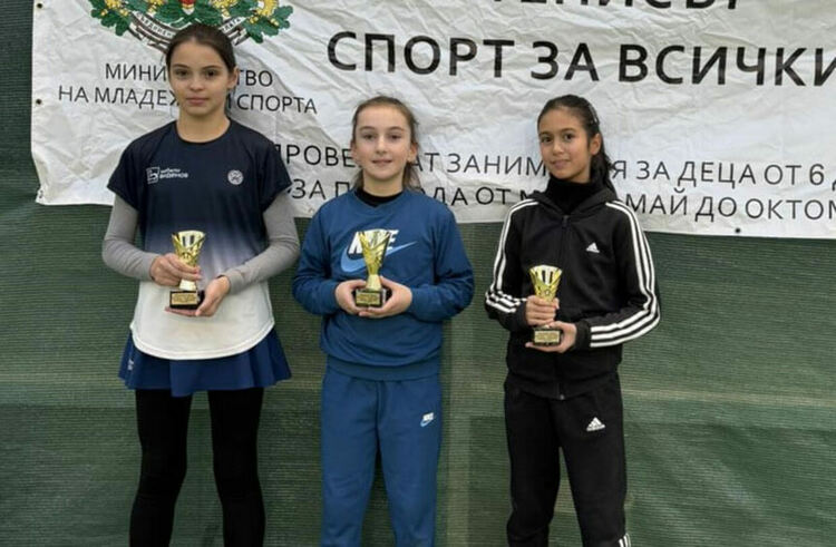 Кристина Василева е шампионка на Държавното първенство по тенис