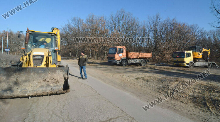 Къщи в „Кенана“ останаха без вода заради подмяна на водопровод