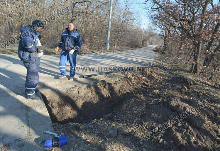 Къщи в „Кенана“ останаха без вода заради подмяна на водопровод