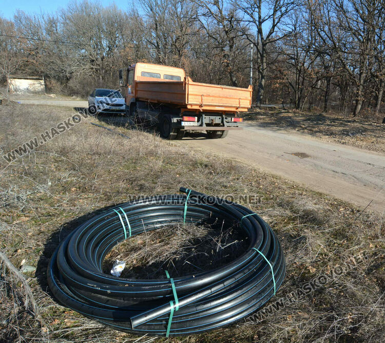 Къщи в „Кенана“ останаха без вода заради подмяна на водопровод