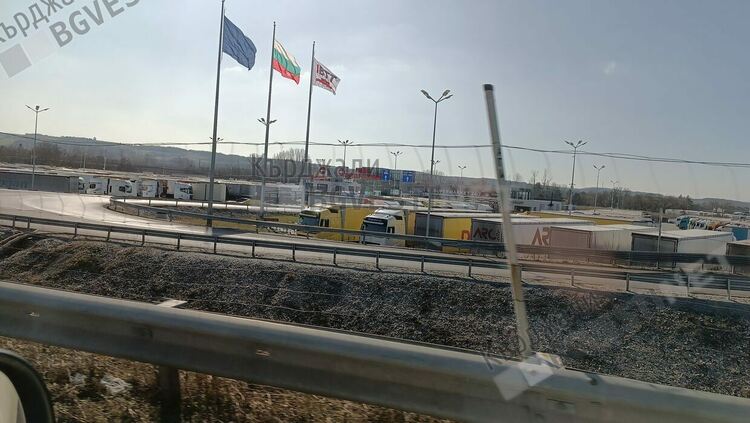 Драконовски проверки на ГКПП”Капитан Андреево” след влизането ни в Шенген, три поредни контроли за „внос” на мигранти