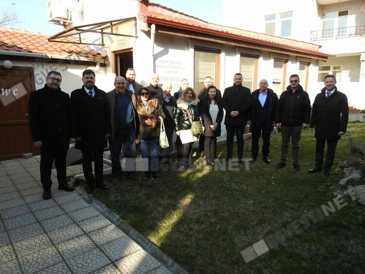 Ротарианците от Кърджали ще спонсорират прояви на децата от Неделното училище по български език в Одрин, канят ги да посетят града ни