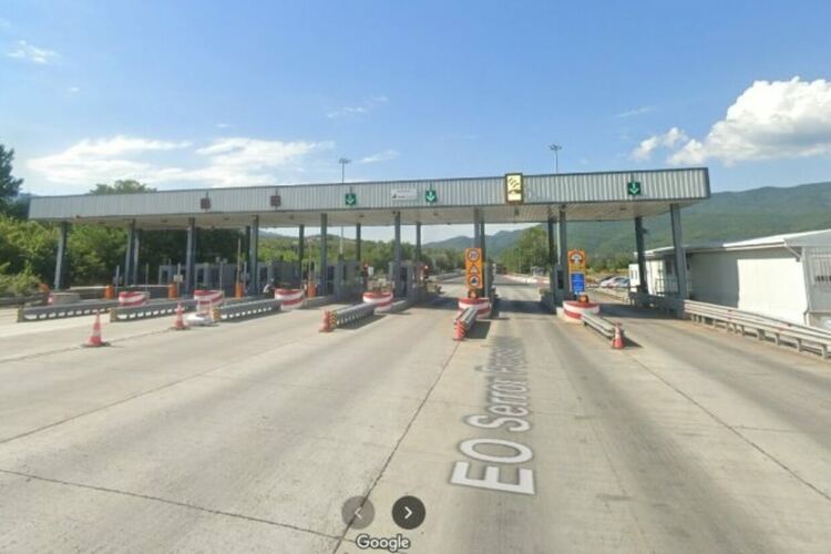 Как да се уредим с бързо минаване през тол пунктовете в Гърция