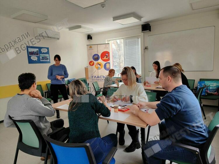 Тридневно обучение „Демократични перспективи“ за младежки работници в Пловдив