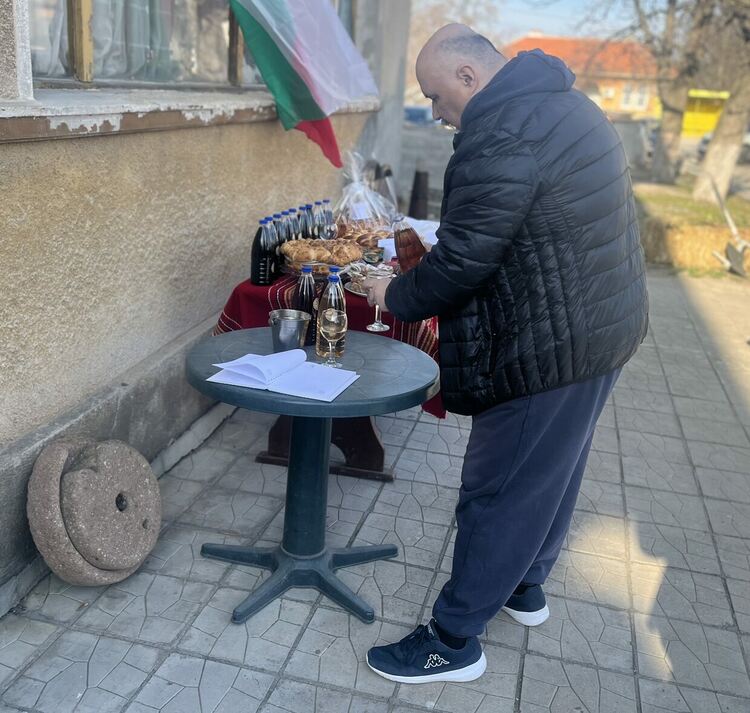 Читалището в село Мандра възобнови дейност след повече от 30 години