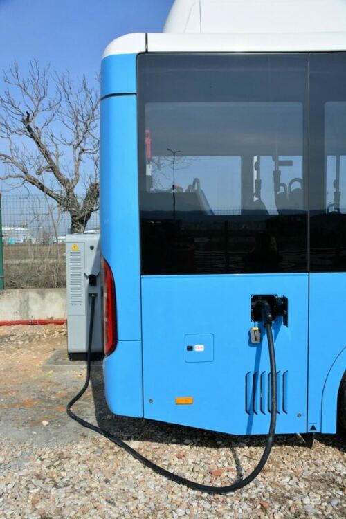 Седем електрически автобуса ще обслужват градските линии в Асеновград 