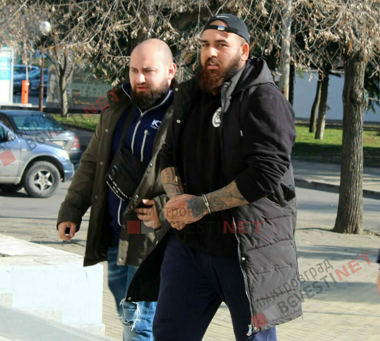 15 дни арест за побойника с тръба, пребил лекар в центъра на Димитровград