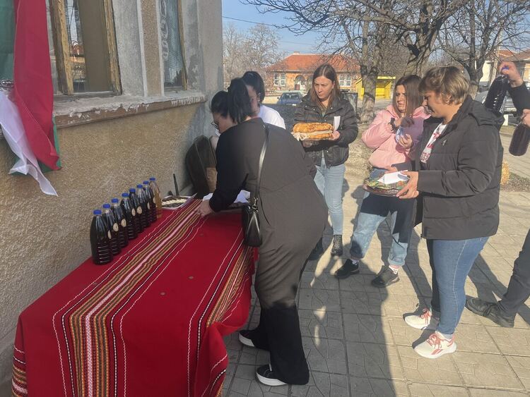 Читалището в село Мандра възобнови дейност след повече от 30 години