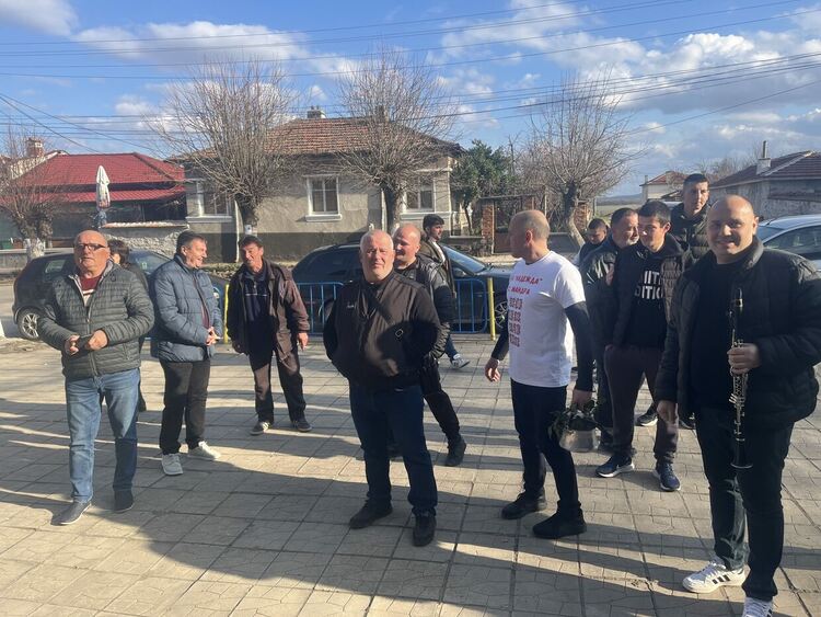 Читалището в село Мандра възобнови дейност след повече от 30 години